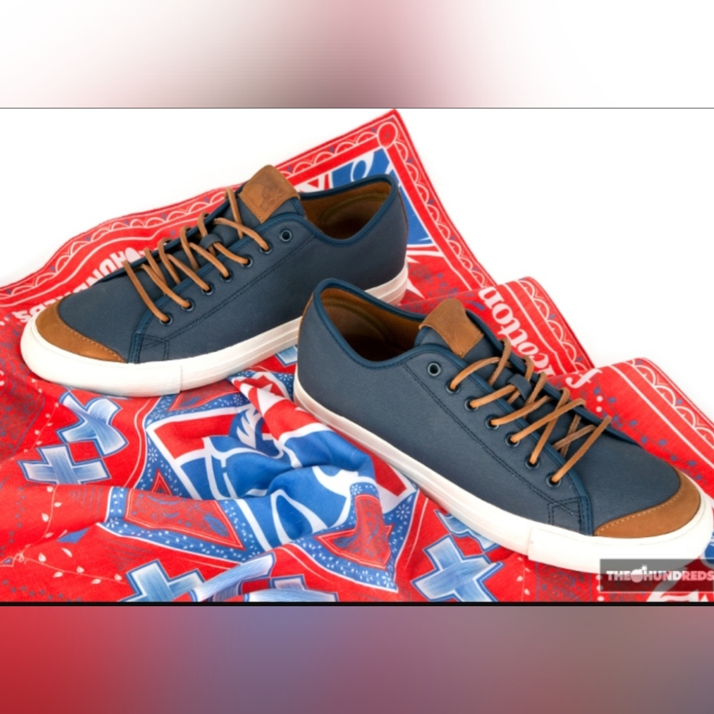 *NWOT THE HUNDREDS X FRESHCOTTON 10TH ANNIVERSARY VALENZUELA LOW